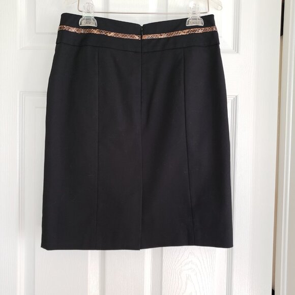 Calvin Klein black pencil skirt with attached belt - Size 4 - Cotton blend - Picture 3 of 3